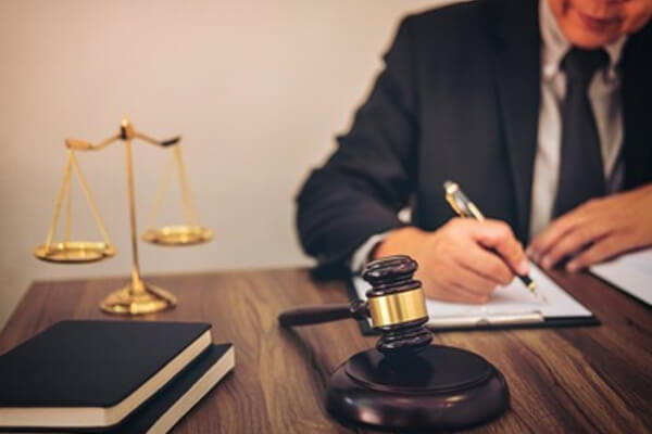 Thời gian thành lập công ty luật là bao lâu?